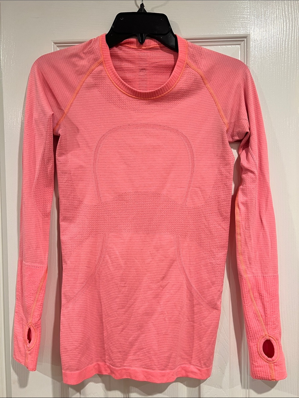 lululemon athletica women's Coral Pink Long-Sleeve Performance Top